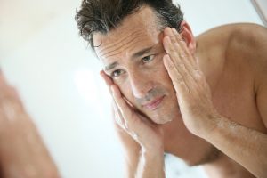 Manicure dla mężczyzn – co powinieneś o nim wiedzieć?